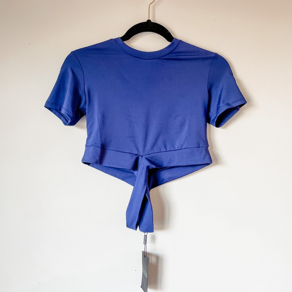 NVGTN Crop Top